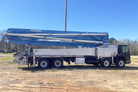 New 45-Meter Concrete Boom Pump